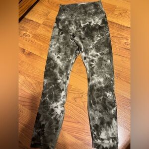 Lululemon leggings